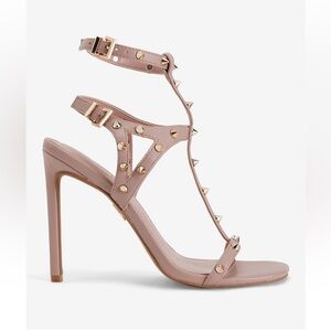Beautiful Express strappy studded heel sandals